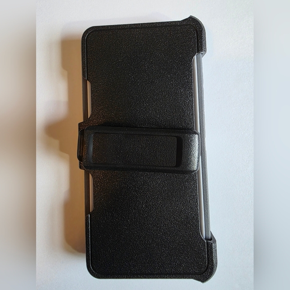 Bundle Of 7 Samsung Galaxy S22 Ultra Phone Covers/Cases - Picture 14 of 16